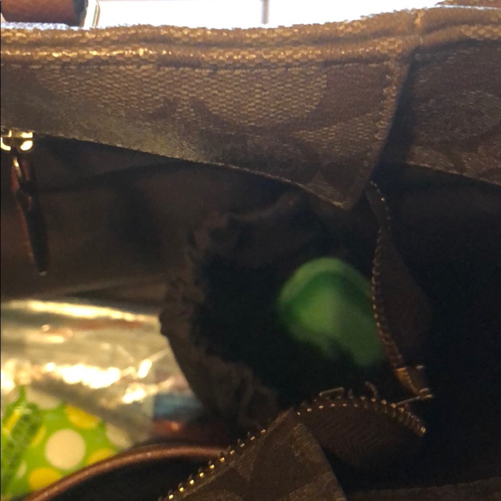 Coach diaper bag - Picture 3 of 3